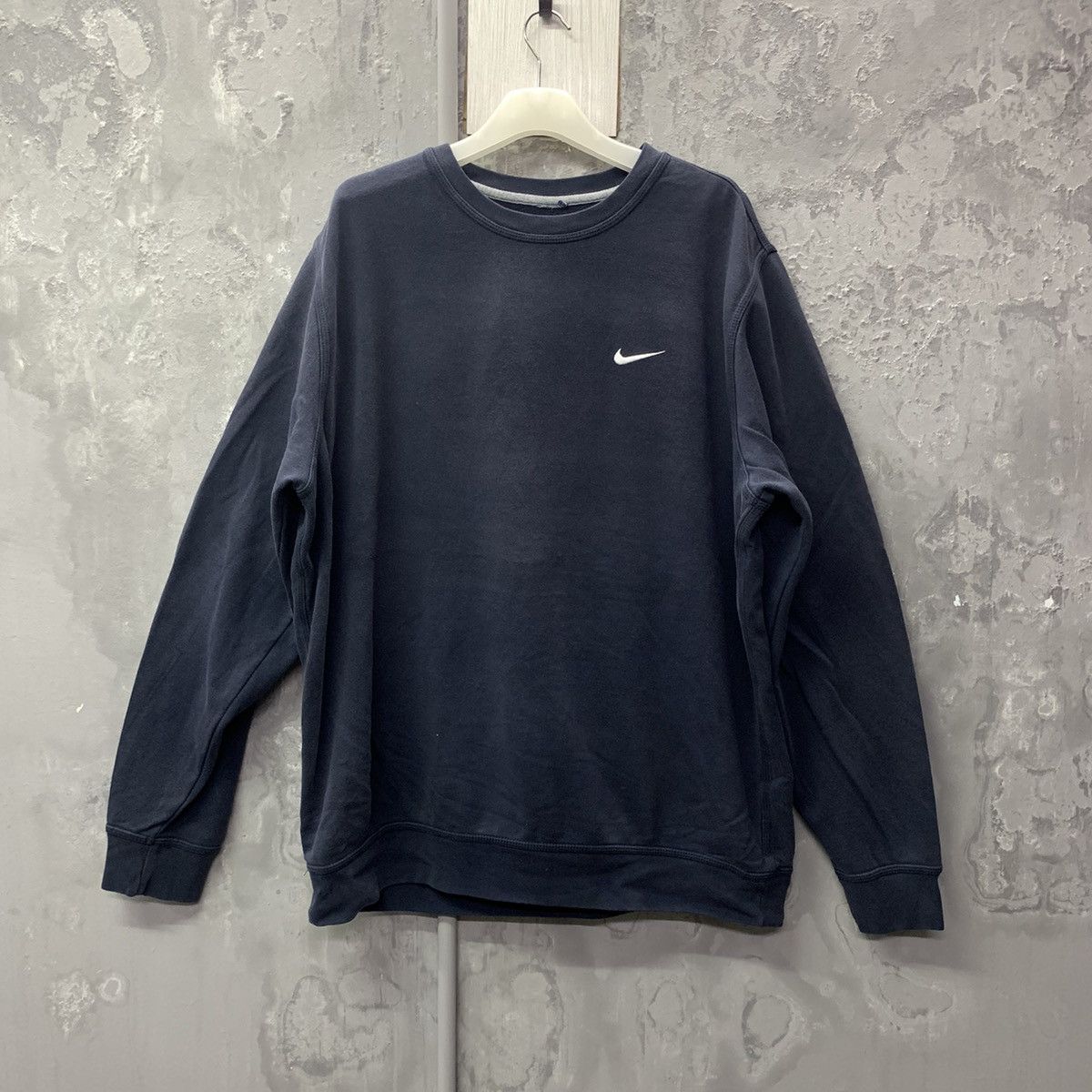 Nike × Vintage Nike Vintage Swoosh Small Logo Pullover Sweatshirt Size US XXL / EU 58 / 5 - 3 Thumbnail