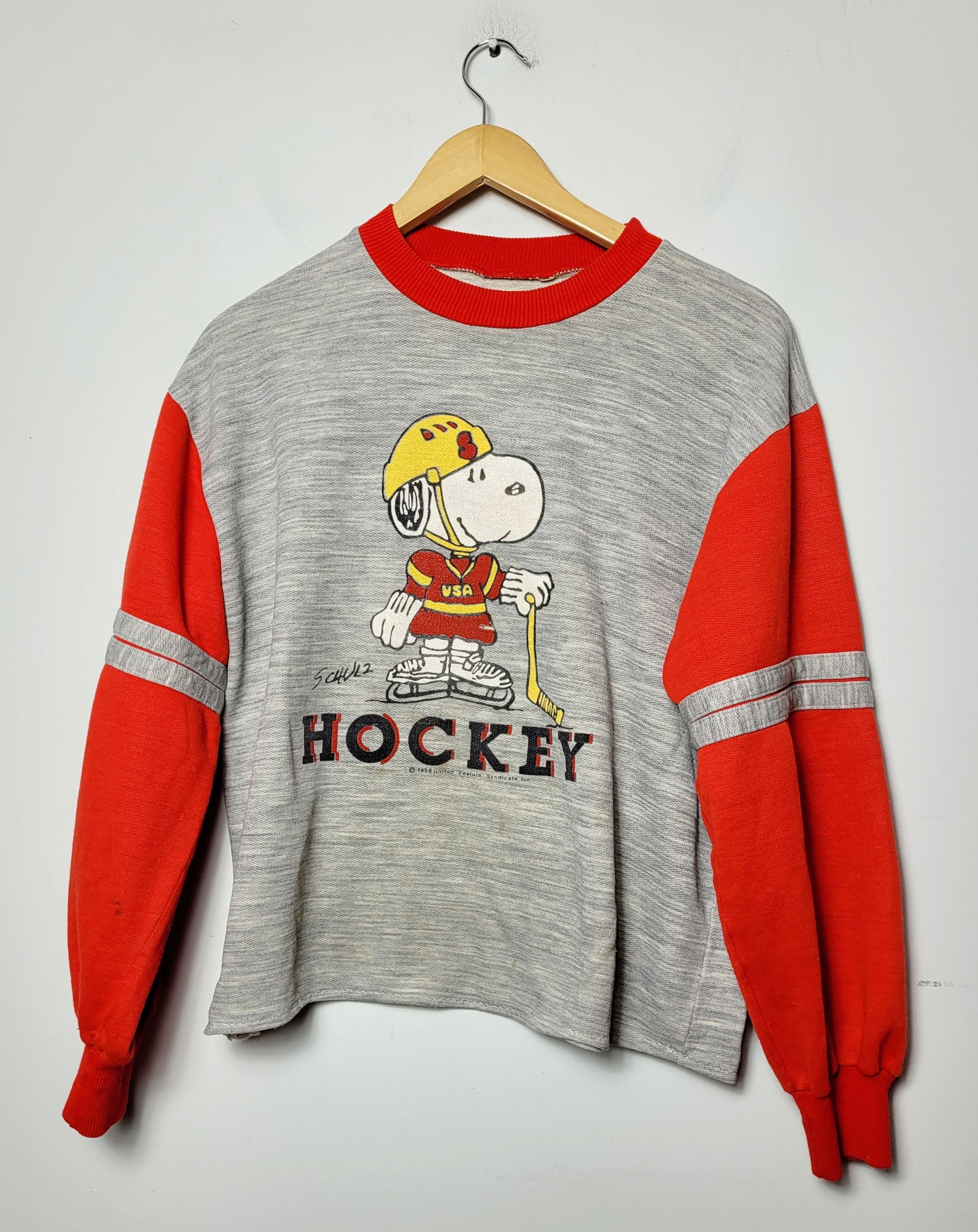 Peanuts Snoopy Dog vintage 90s sweatshirt