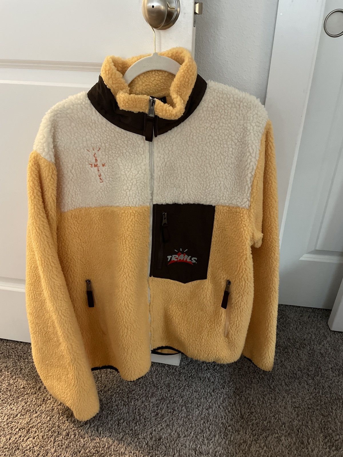 travis scott sherpa jacket