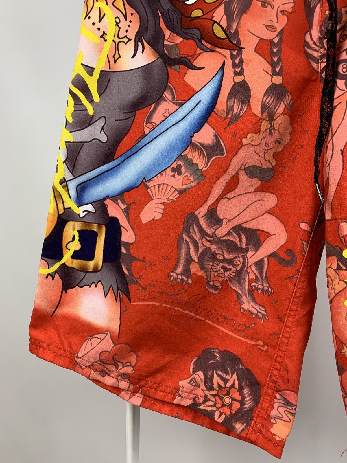 Christian Audigier Vintage Ed Hardy Girls All Over The World Swimming Shorts Size US 33 - 8 Thumbnail