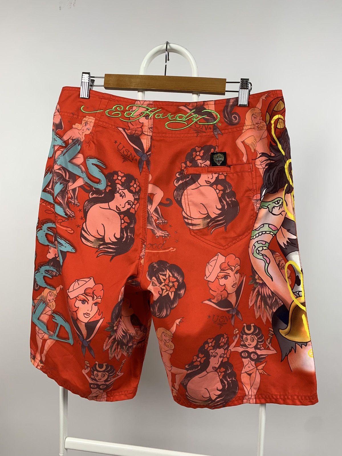 Christian Audigier Vintage Ed Hardy Girls All Over The World Swimming Shorts Size US 33 - 2 Thumbnail