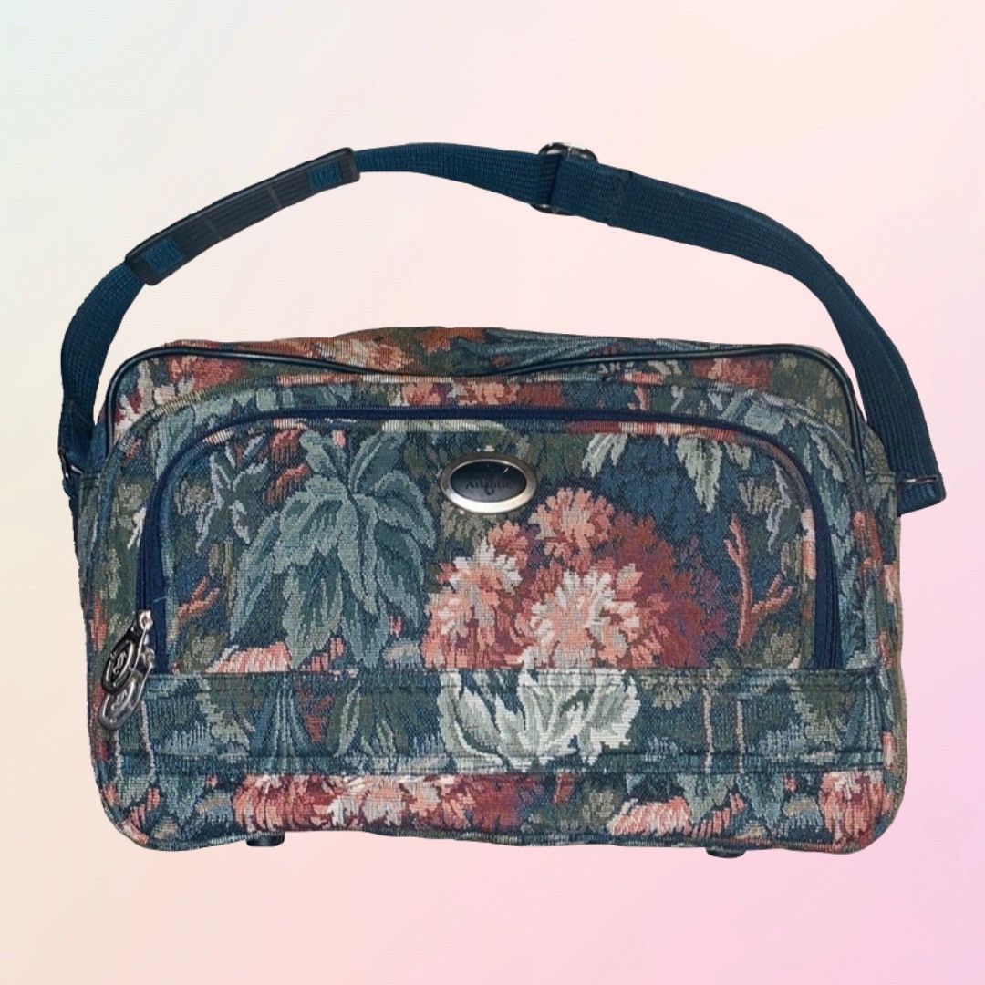 Vintage Atlantic, Vintage, Luxury AirLine, Carry On Bag, Medium Size ONE SIZE - 11 Thumbnail