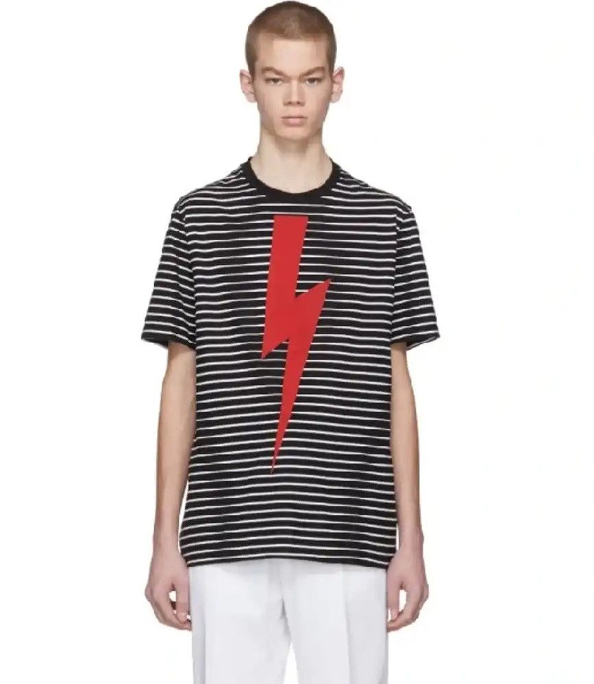 Neil Barrett Neil Barrett Contrast Bolt Striped t shirt Size US L / EU 52-54 / 3 - 8 Thumbnail