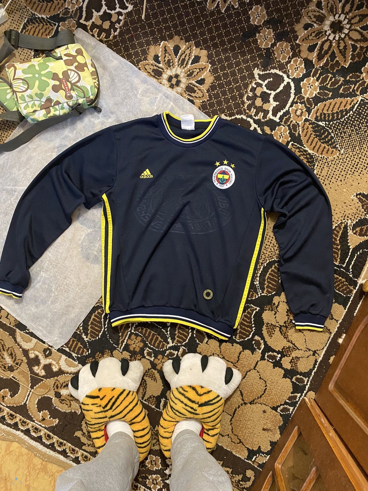 Offers RARE Adidas Japan crewneck