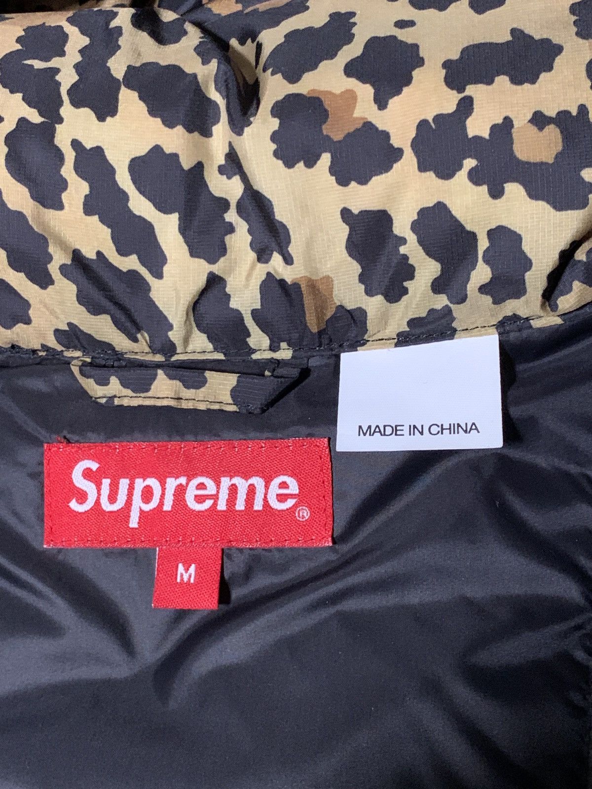 Supreme Supreme Micro-Down Half-Zip Hooded Pullover- Leopard Size US M / EU 48-50 / 2 - 5 Thumbnail