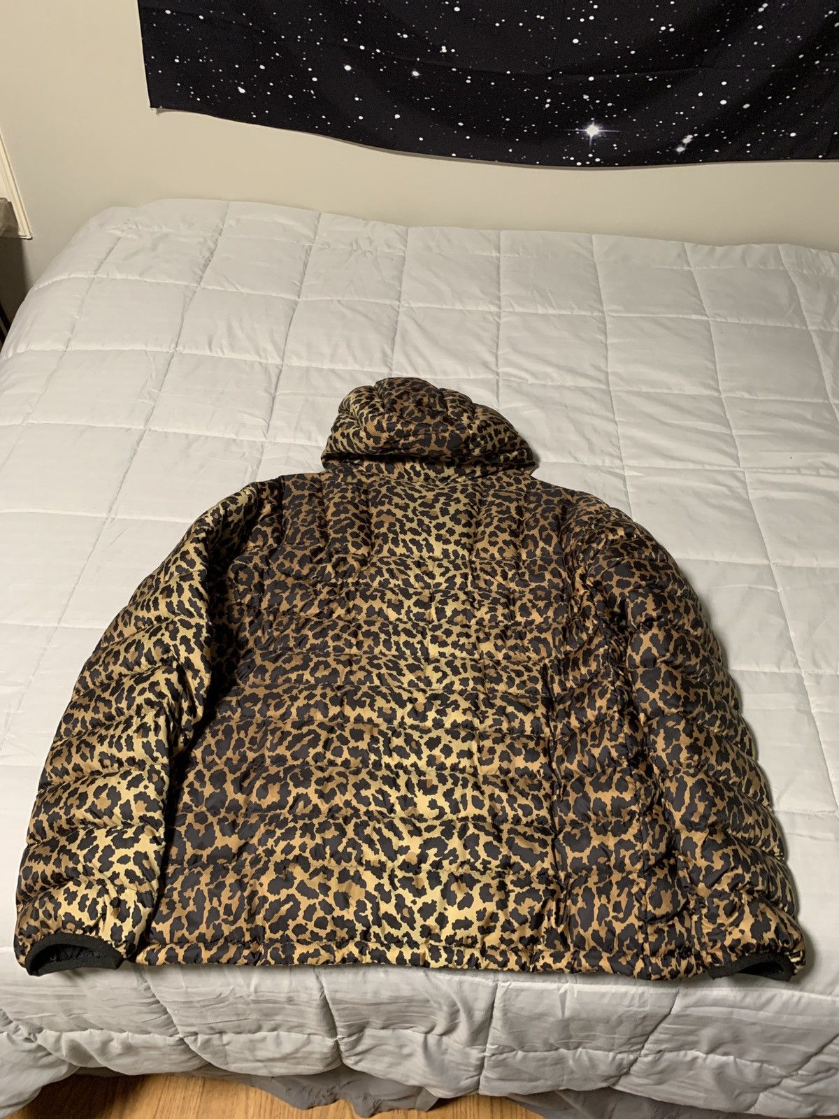 Supreme Supreme Micro-Down Half-Zip Hooded Pullover- Leopard Size US M / EU 48-50 / 2 - 4 Thumbnail