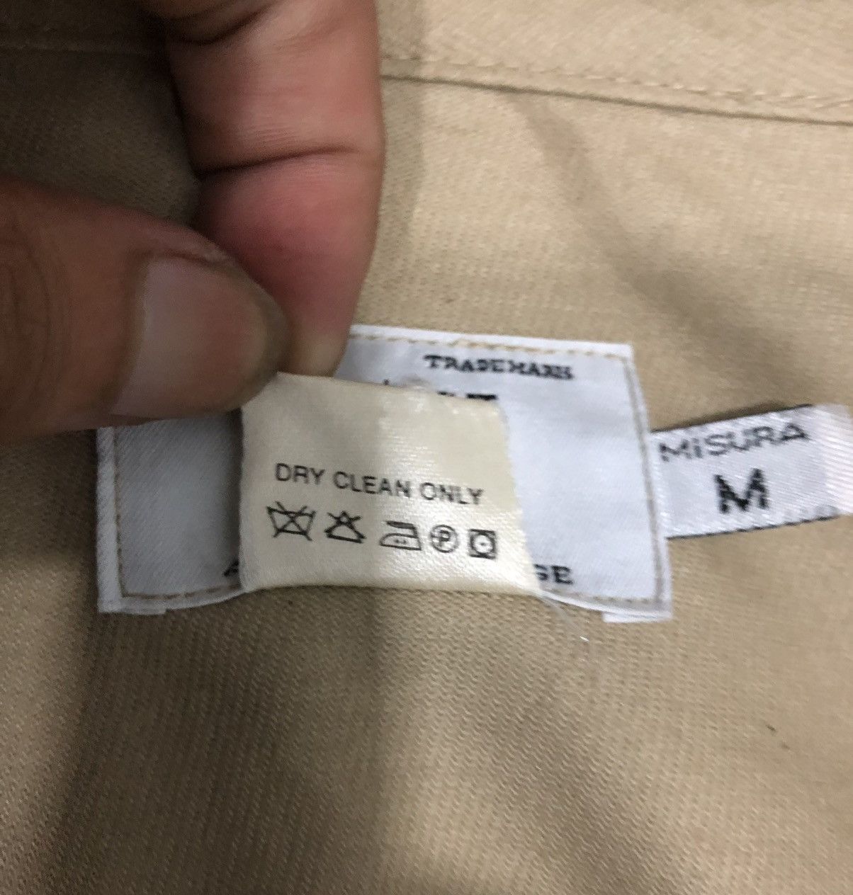 Armani Exchange × Vintage Armani Exchange Men's Tan Cotton Button Up Vest Madein Italy Size US M / EU 48-50 / 2 - 9 Thumbnail