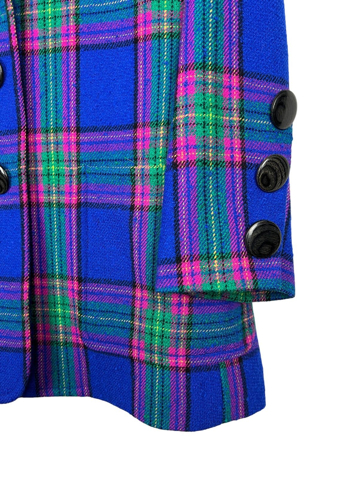 Yves Saint Laurent Vintage Yves Saint Laurent Tartan Wool Coat Size XS / US 0-2 / IT 36-38 - 3 Thumbnail