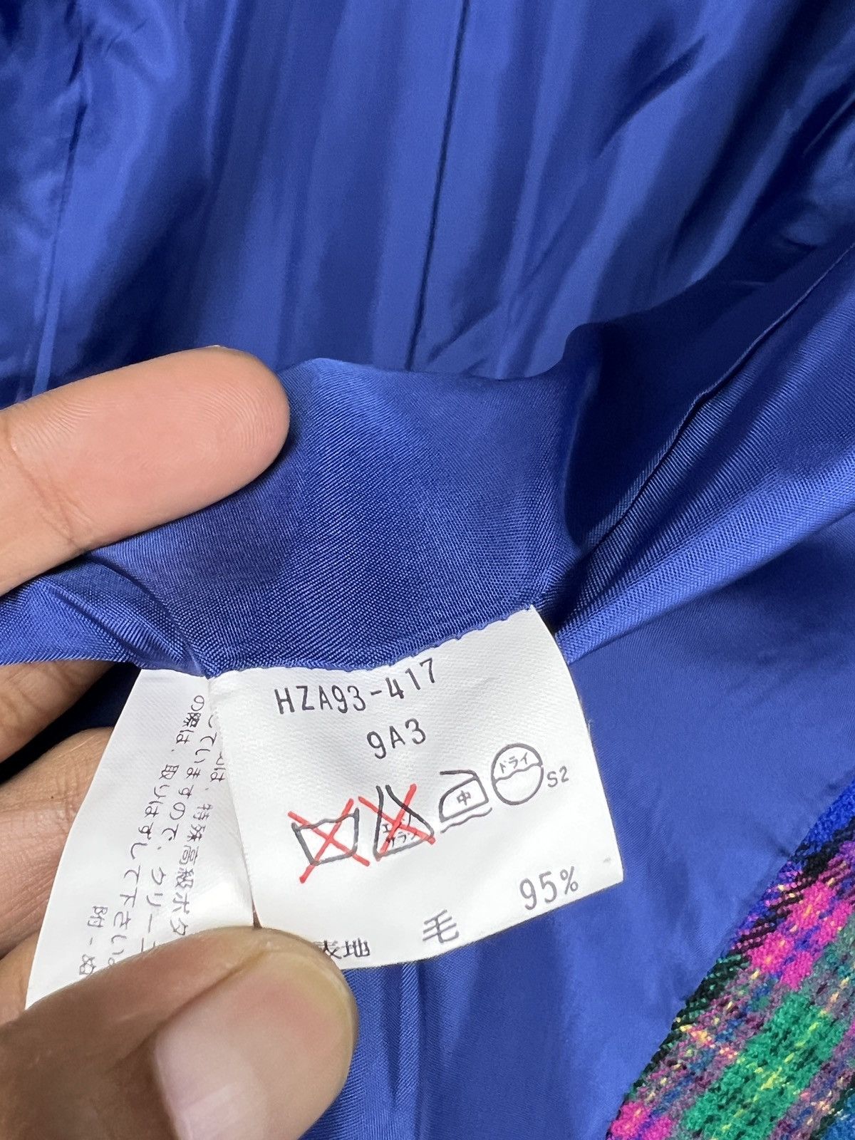 Yves Saint Laurent Vintage Yves Saint Laurent Tartan Wool Coat Size XS / US 0-2 / IT 36-38 - 10 Thumbnail