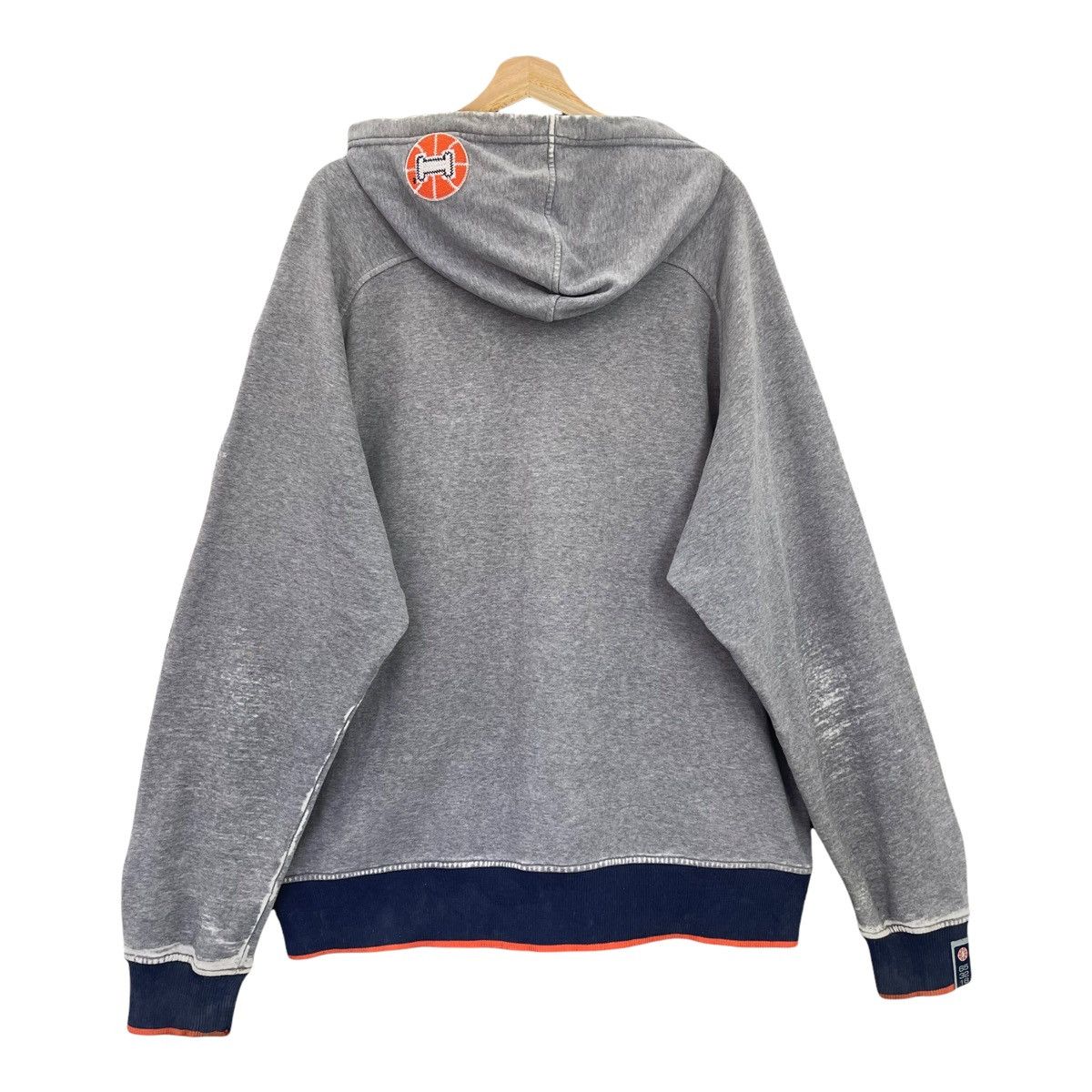 Nike 90s Nike illinois Big Logo Embroidered Hoodies Size XL Size US XL / EU 56 / 4 - 9 Thumbnail