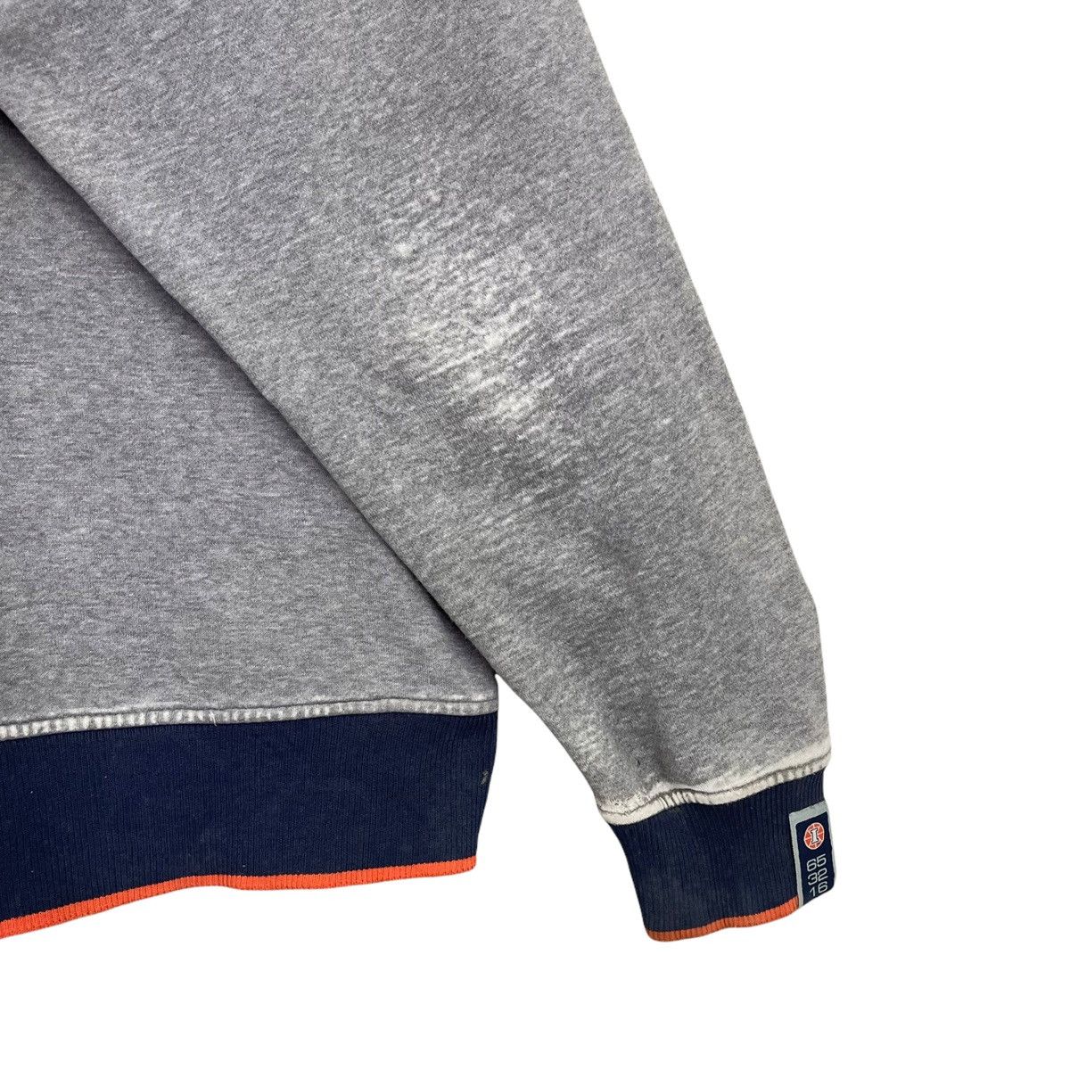 Nike 90s Nike illinois Big Logo Embroidered Hoodies Size XL Size US XL / EU 56 / 4 - 11 Thumbnail