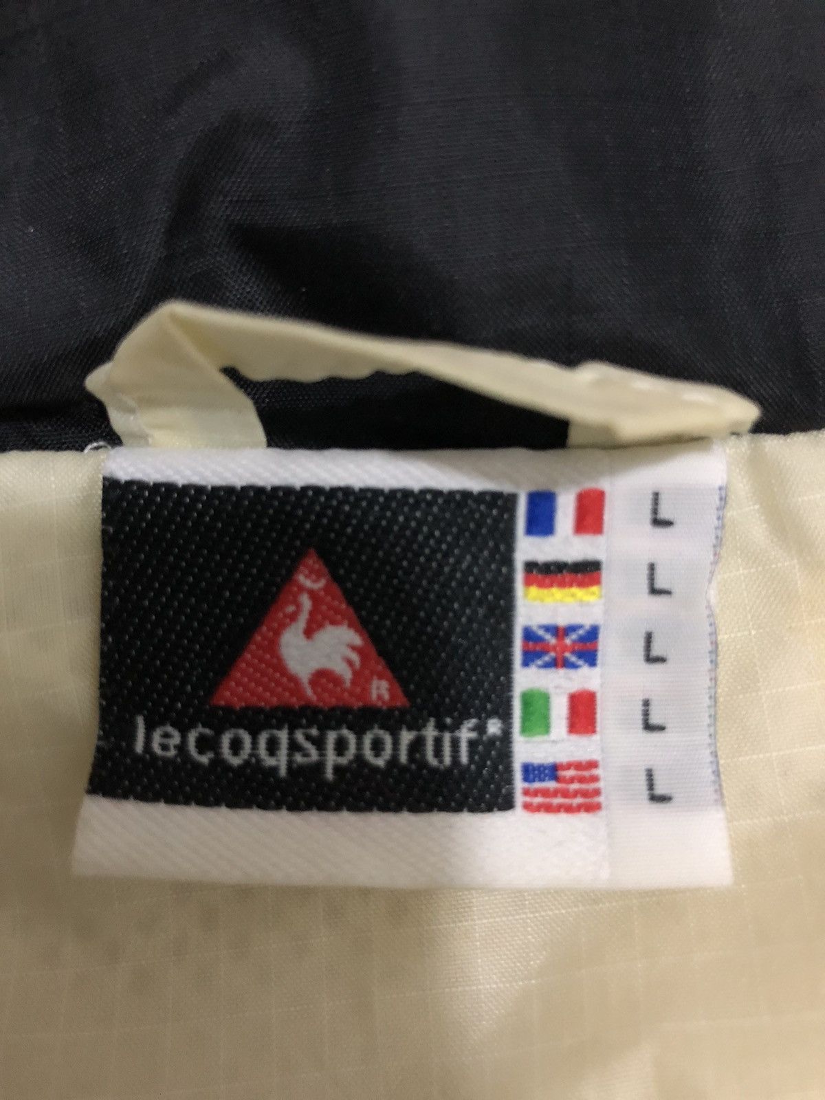 Le Coq Sportif vintage LECOQ SPORTIF Big Logo Spell Out Windbreaker Size US L / EU 52-54 / 3 - 9 Thumbnail