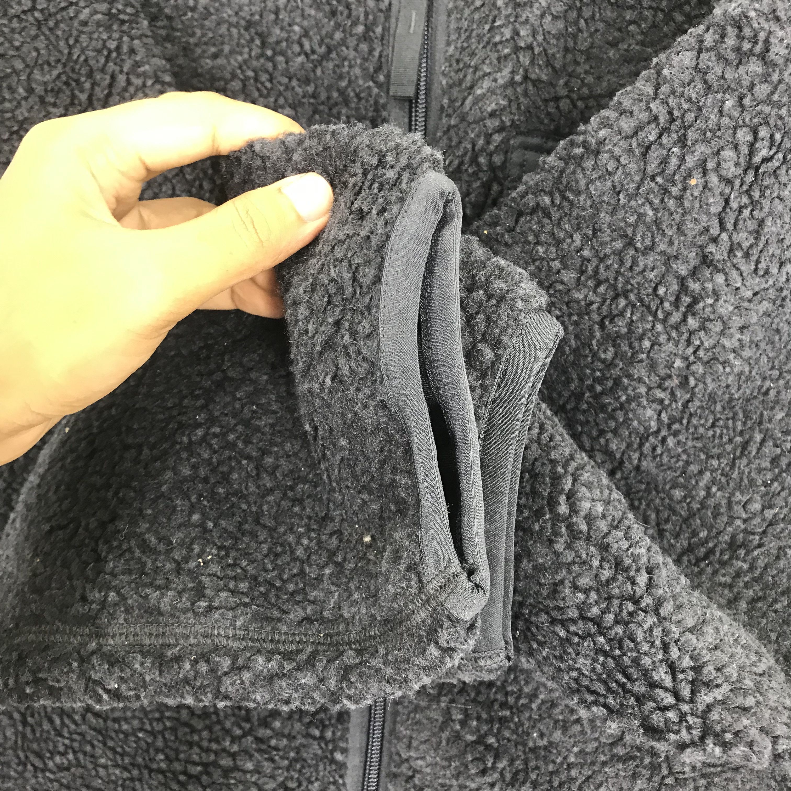 Japanese Brand Undercover x Uniqlo Bulky Fleece Sherpa Sweater Size US XL / EU 56 / 4 - 7 Thumbnail