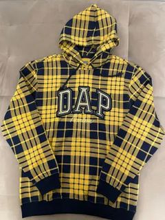 The New Age Dapper Dans: Rich Godxx, Exclusive Game, and Sir Baba Jagne Use  Monogram Fendi, Gucci, and Louis Vuitton Prints to Create Fashion Forward  Looks (Not Available in Stores) – Fashion