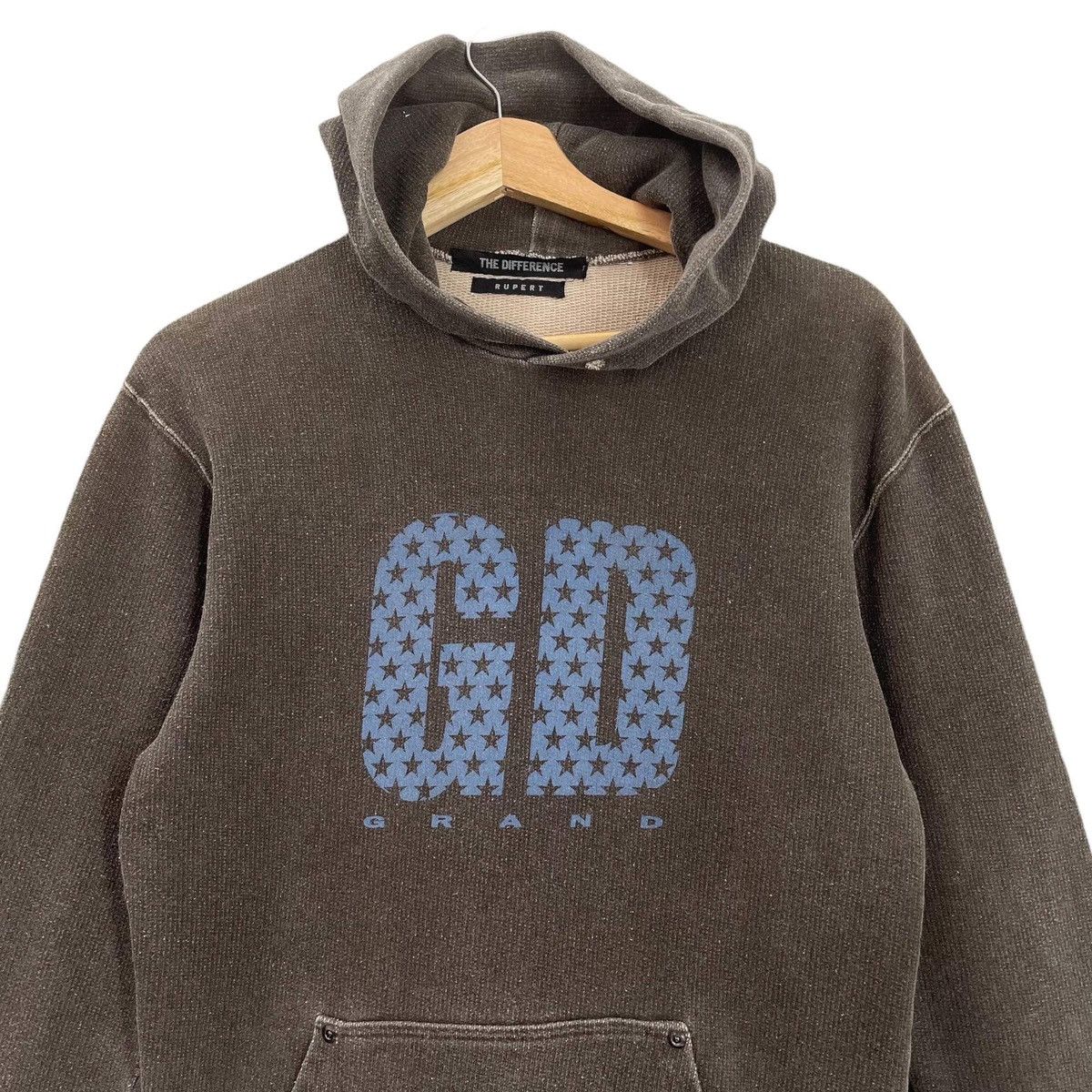 Japanese Brand The Difference Big Logo GD Design Hoodies Size S Size US S / EU 44-46 / 1 - 4 Thumbnail