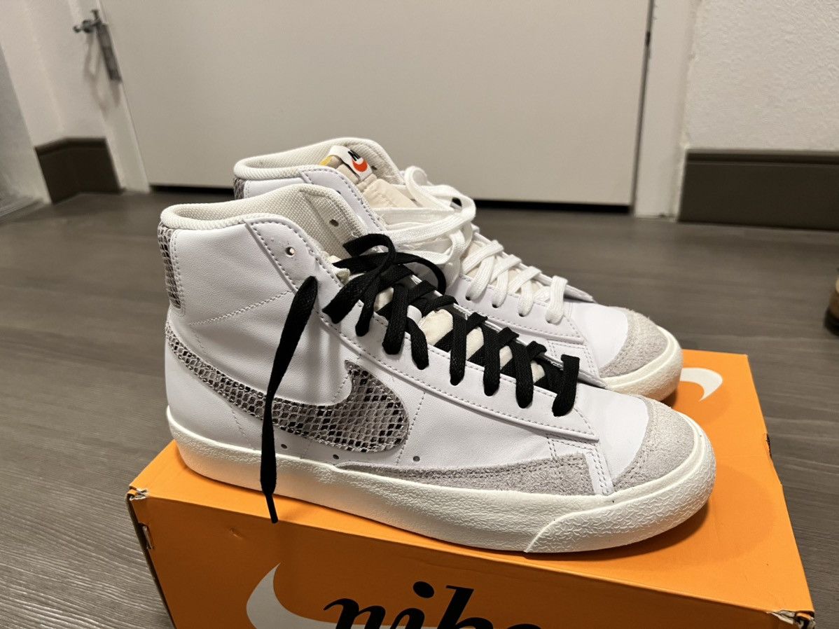 blazer mid 77 reptile