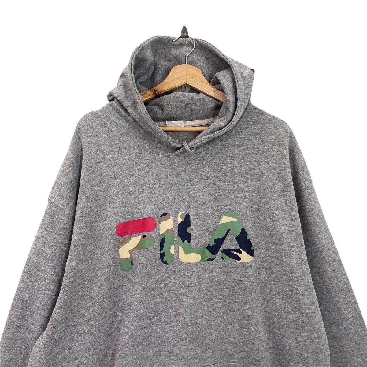 Fila Fila Camo Logo Big Logo Pullover Hoodies Size XL Size US XL / EU 56 / 4 - 4 Thumbnail
