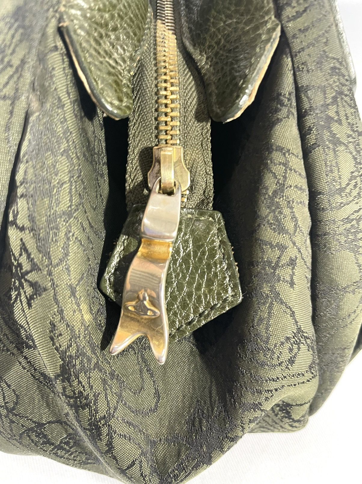 Vivienne Westwood Satin Monogram Handbag Size ONE SIZE - 16 Thumbnail