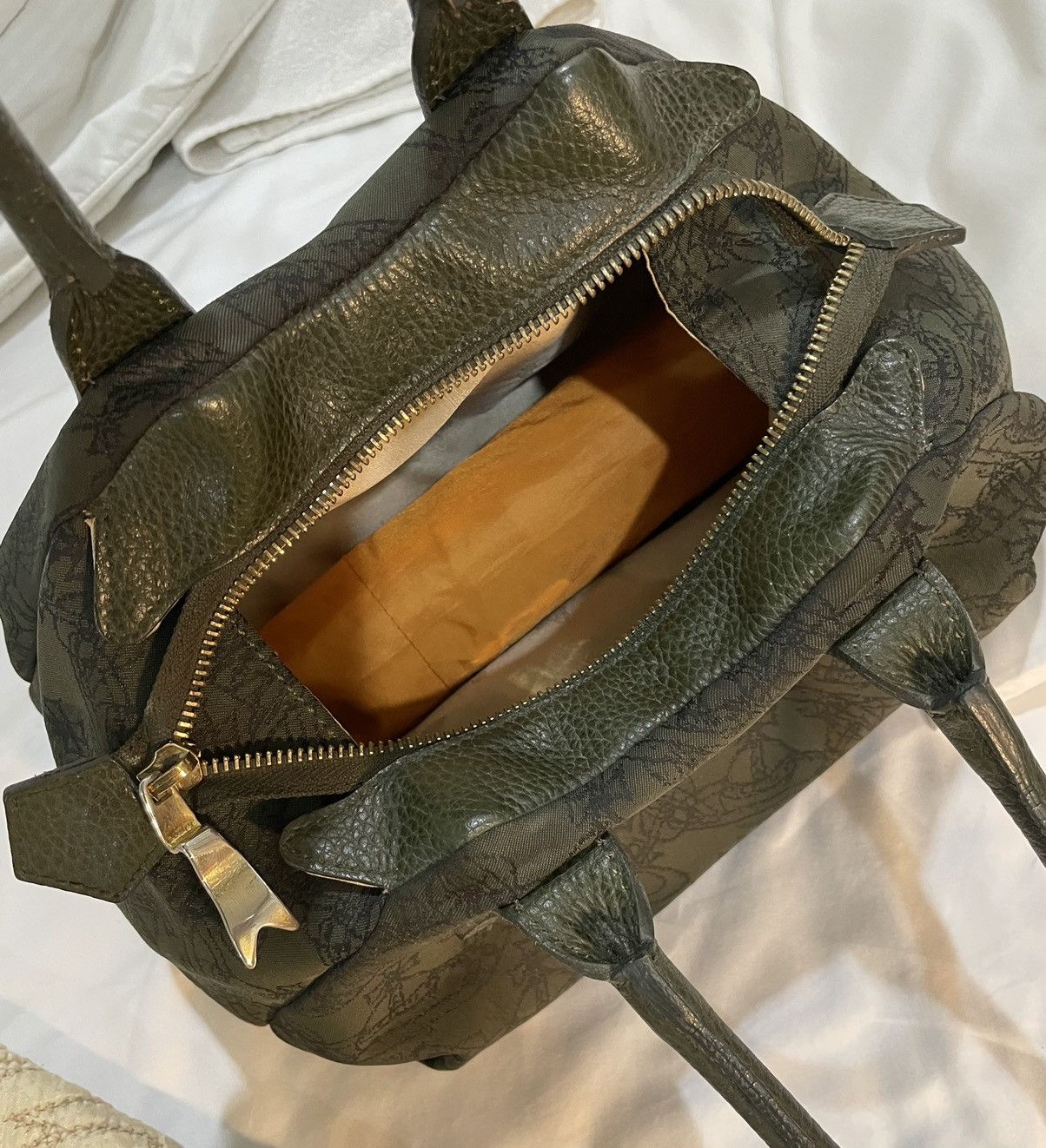 Vivienne Westwood Satin Monogram Handbag Size ONE SIZE - 19 Thumbnail