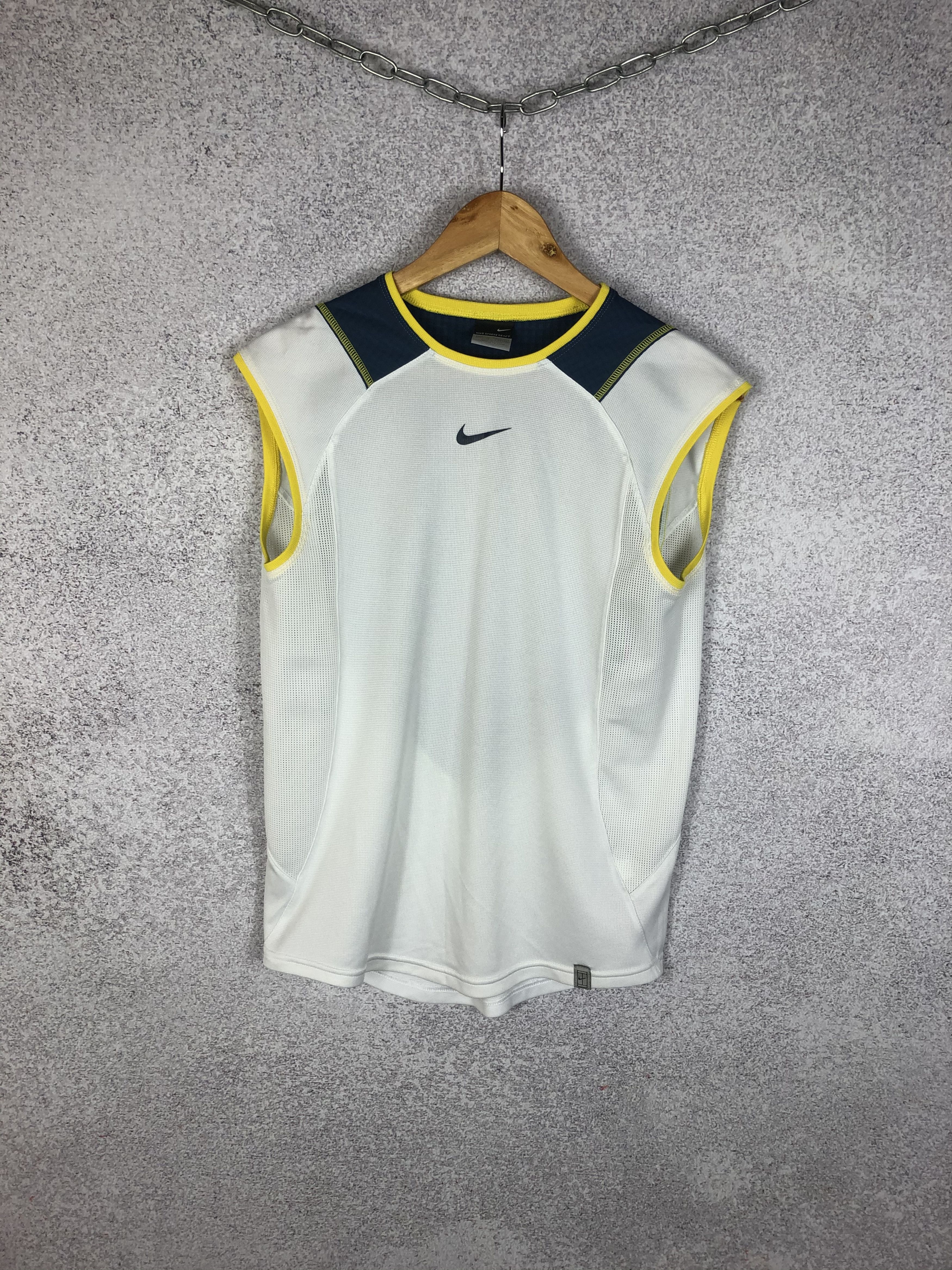 Nike × Vintage Vintage Nike Center Swoosh Challenge Court Tank Top Size US S / EU 44-46 / 1 - 1 Thumbnail