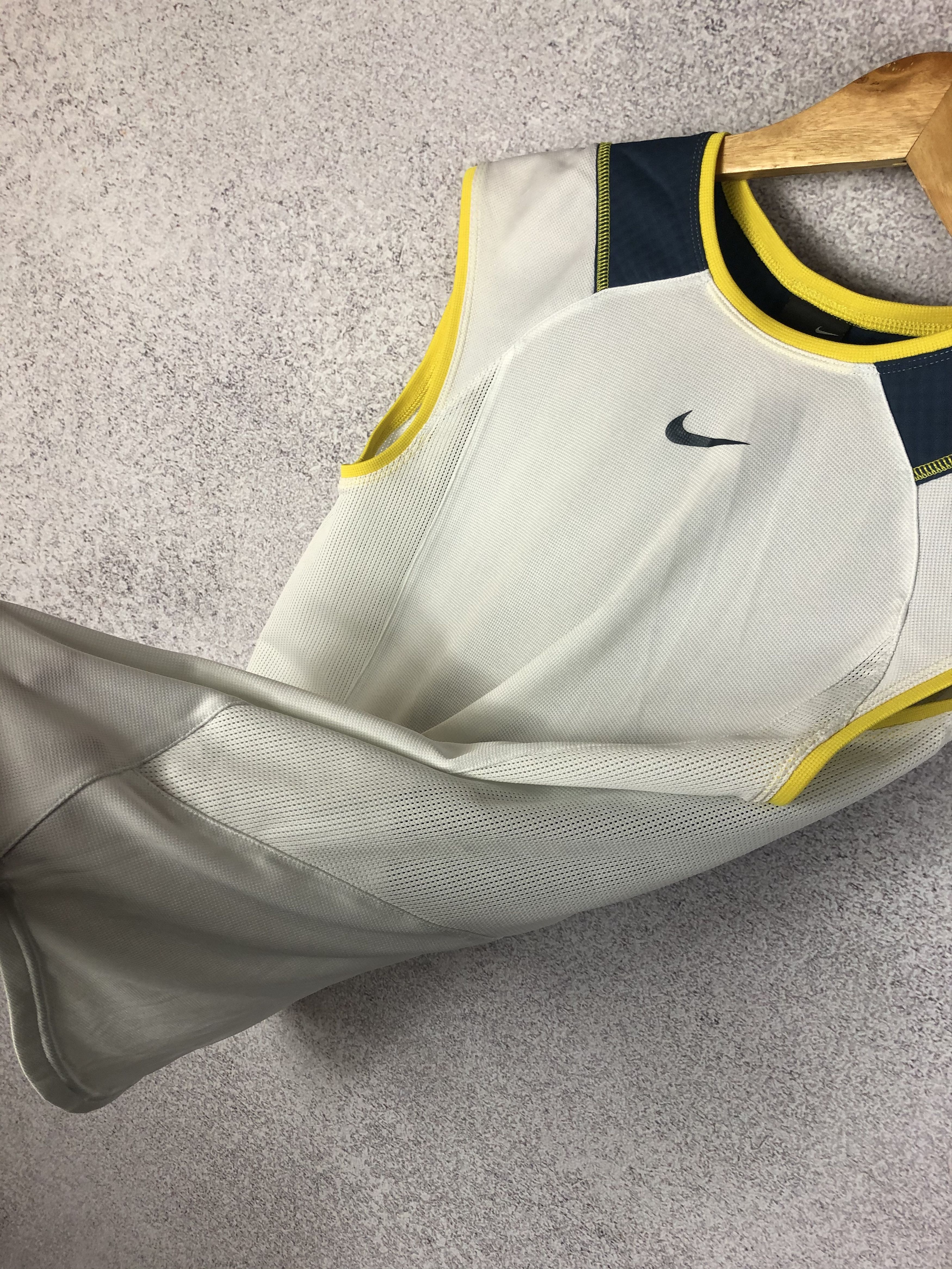 Nike × Vintage Vintage Nike Center Swoosh Challenge Court Tank Top Size US S / EU 44-46 / 1 - 4 Thumbnail