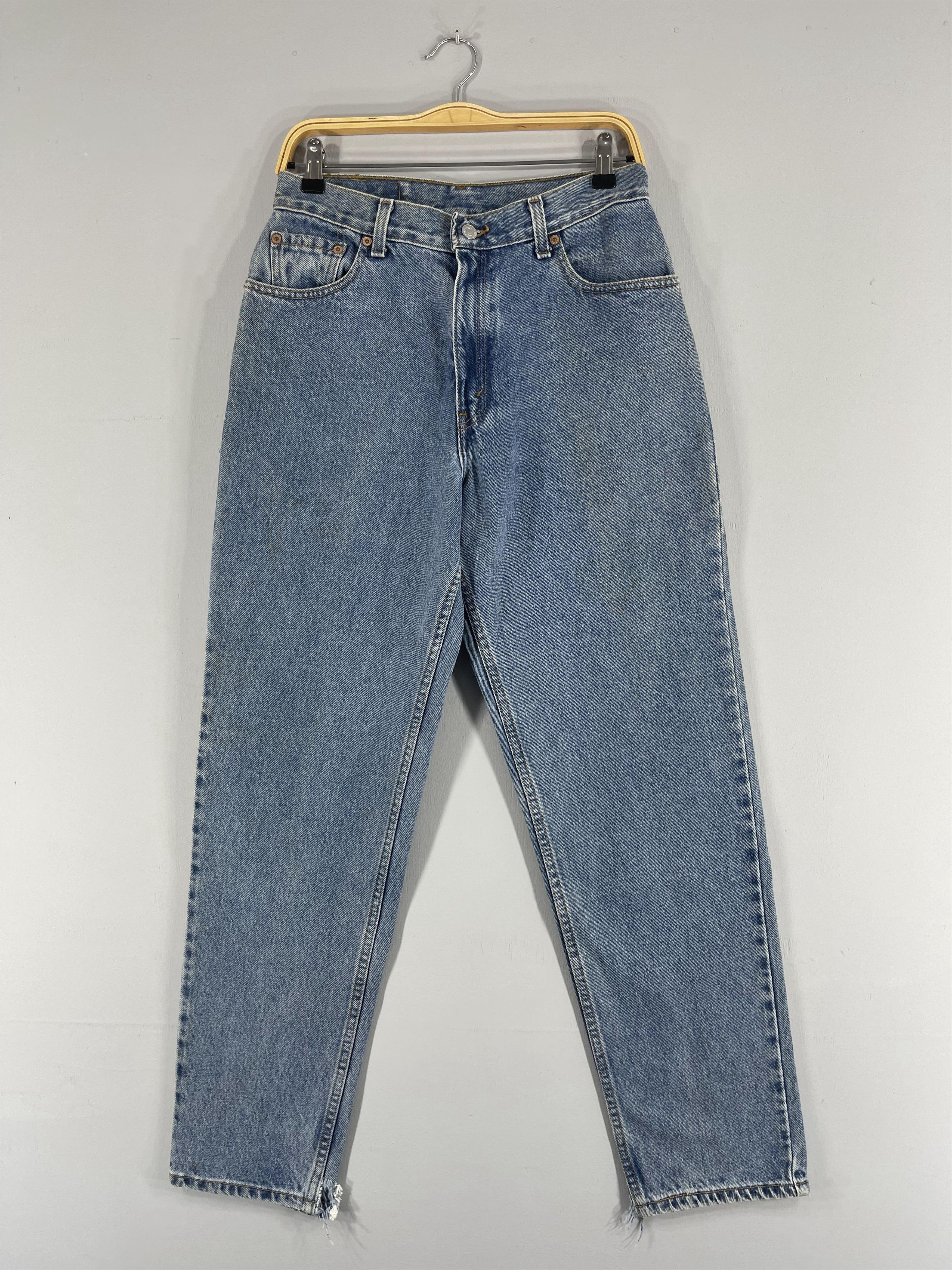 Vintage Levis 550 Distressed Dirty Ripped Mom Jeans Size 29