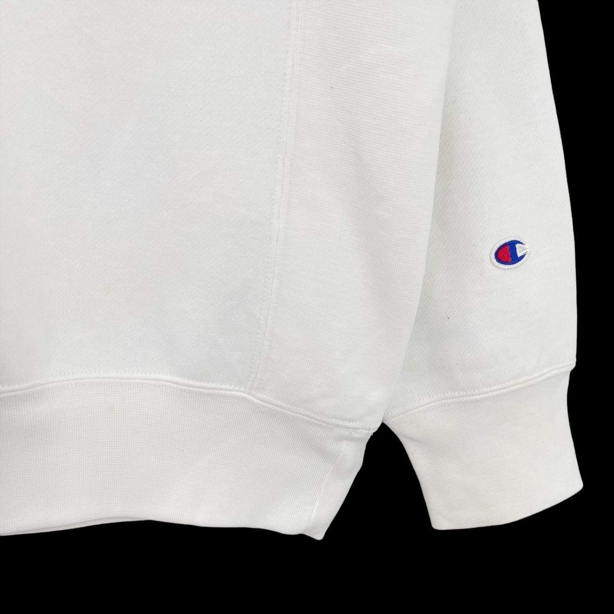 Champion 90s Champion Small Logo Sweatshirt Baggy Size L Size US L / EU 52-54 / 3 - 6 Thumbnail