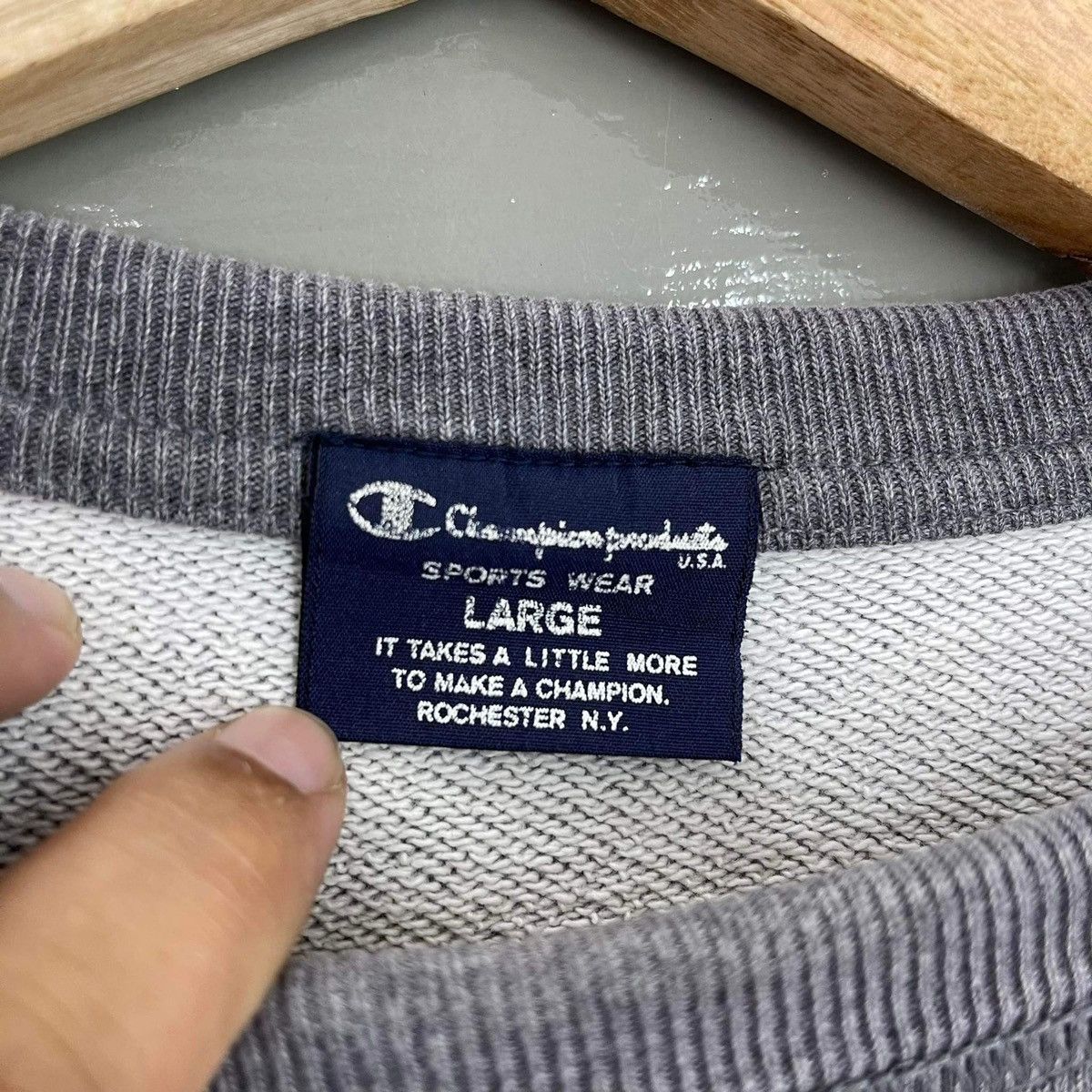 Champion Vintage 90’s Championproduct Crewneck Sweatshirt Size M Size US M / EU 48-50 / 2 - 8 Thumbnail