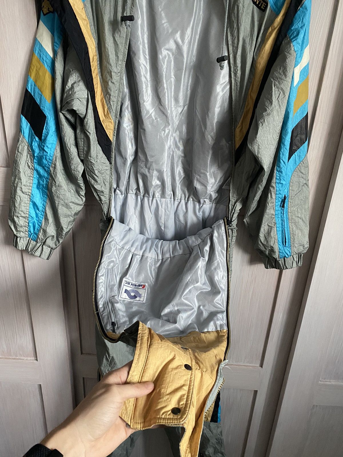 Descente × Vintage Descente Ski suit made in japan Size US L / EU 52-54 / 3 - 21 Thumbnail