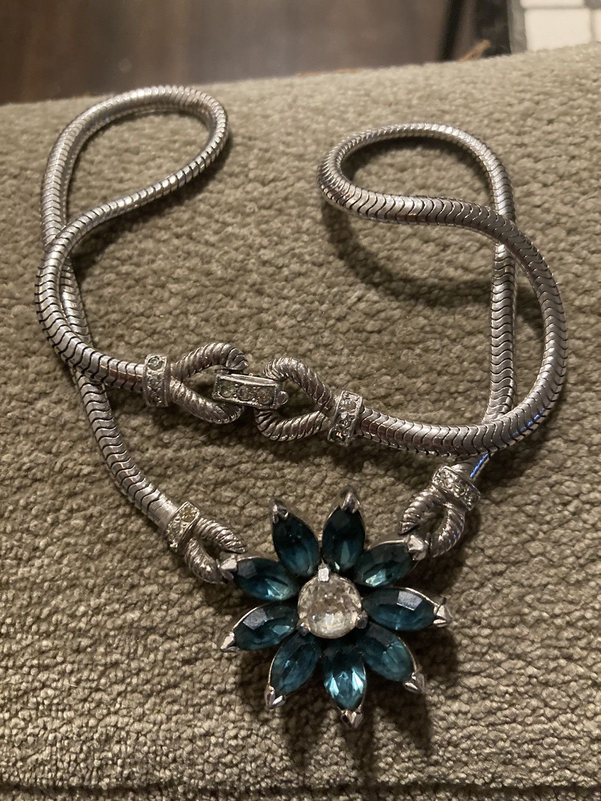 KRAMER vintage Necklace