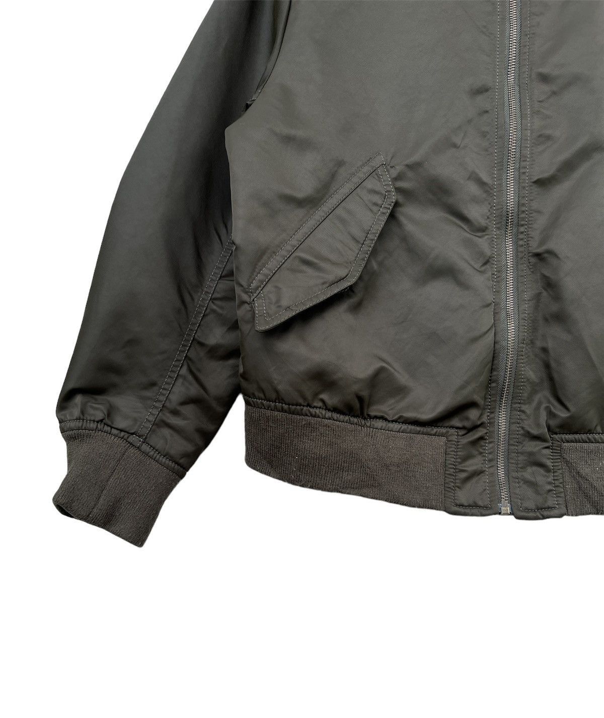 Uniqlo Bomber Jacket Uniqlo Size US M / EU 48-50 / 2 - 4 Thumbnail