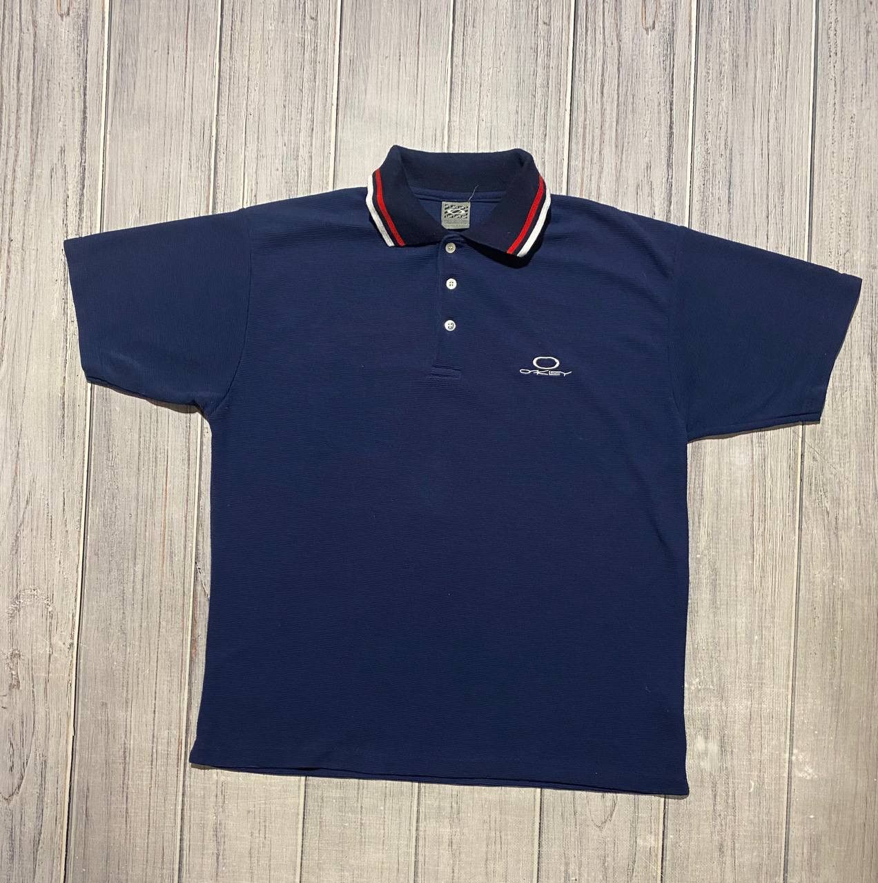 Oakley Vintage Oakley Software Polo Shirt 90s Gorpcore Size US L / EU 52-54 / 3 - 1 Thumbnail