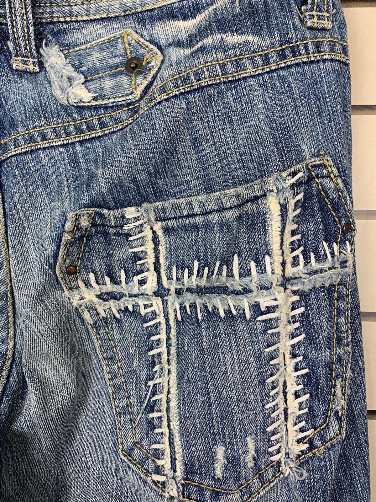 If Six Was Nine × Japanese Brand Japanese Brand Three Stones Throw Distressed Denim Size US 34 / EU 50 - 18 Thumbnail