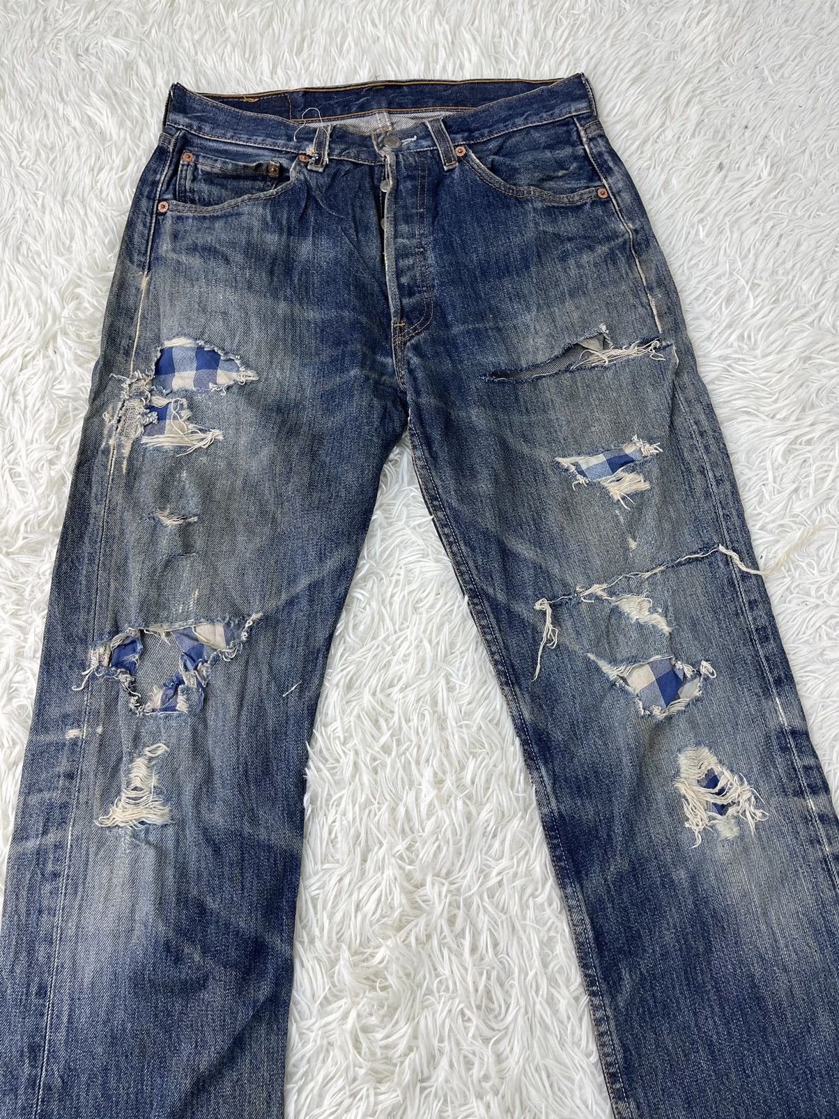 Levi's × Levi's Vintage Clothing Vintage LEVI’S 501 Distressed Jeans Streetwear Size US 30 / EU 46 - 2 Thumbnail