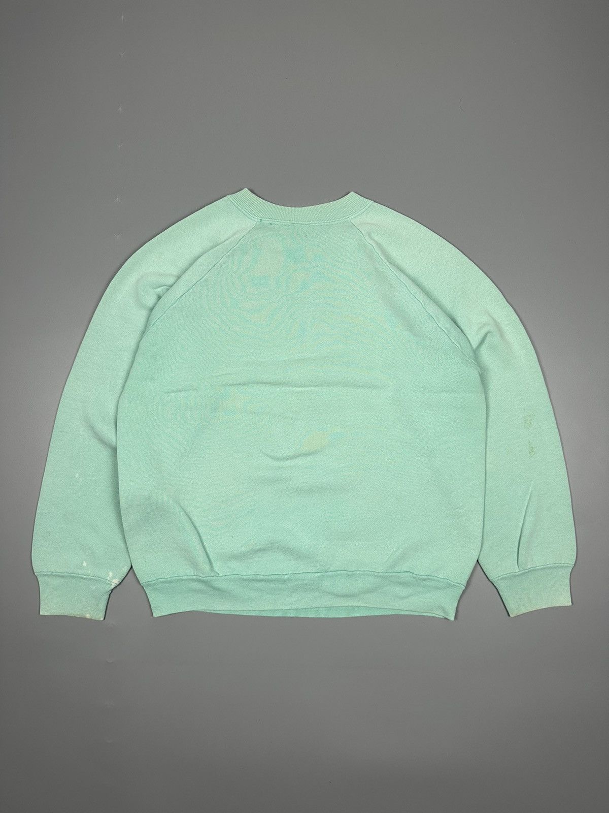 Vintage Vintage 90s Donald Duck Shits Crewneck Sweatshirt Size US L / EU 52-54 / 3 - 2 Thumbnail