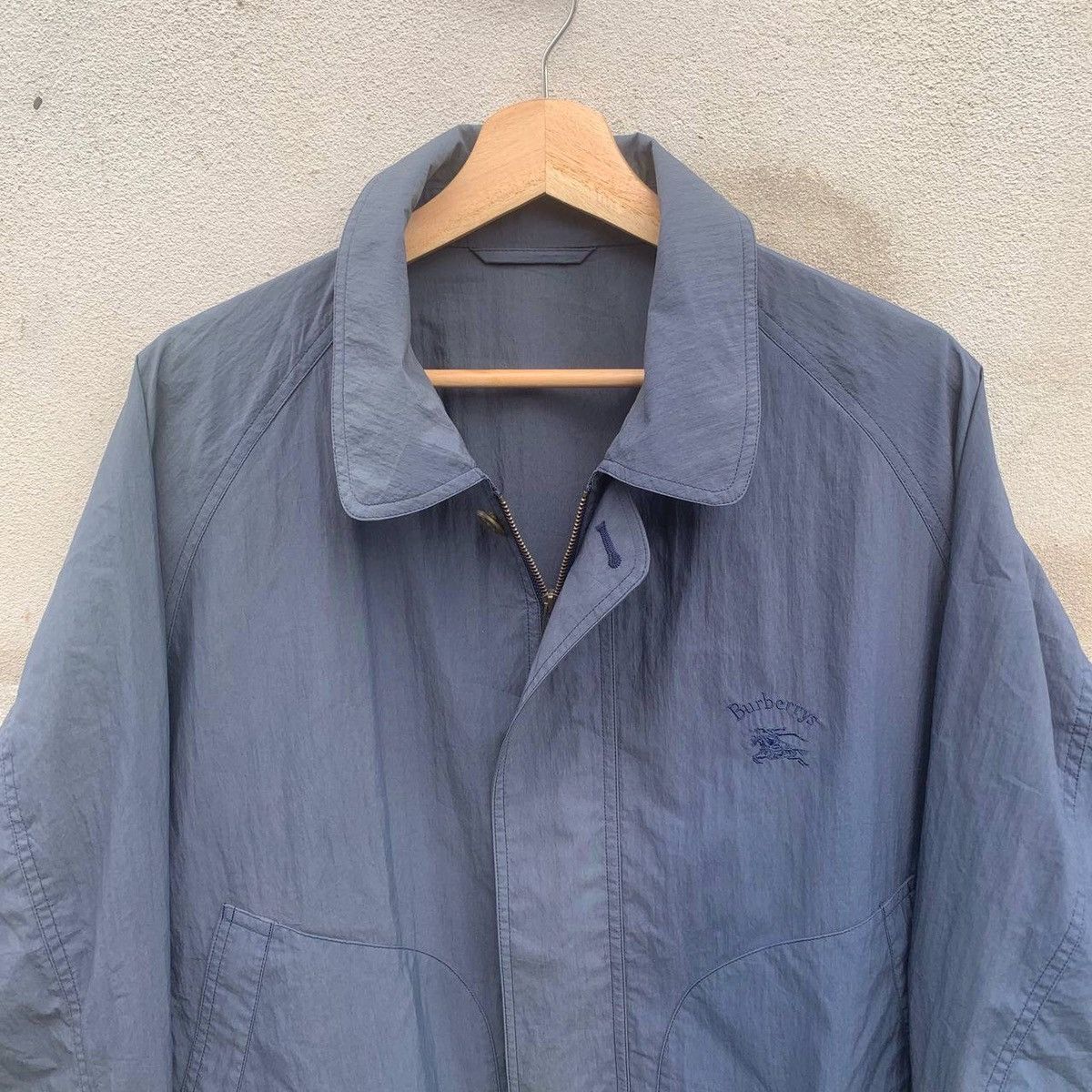 Burberry Burberrys Small Logo Embroidery Jacket Size US L / EU 52-54 / 3 - 3 Thumbnail