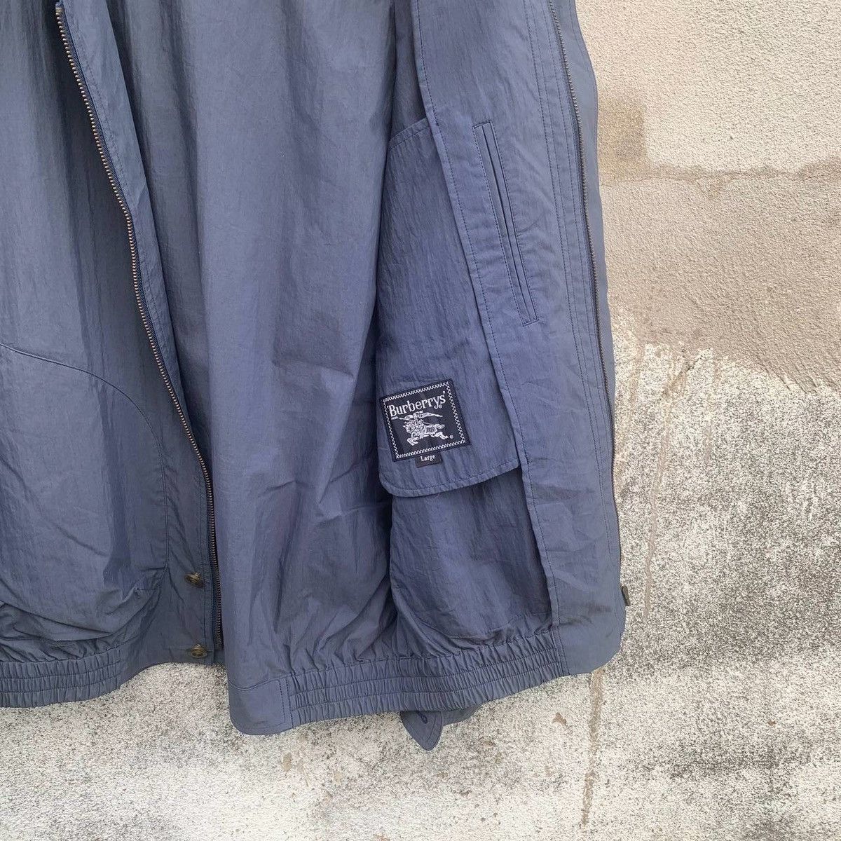 Burberry Burberrys Small Logo Embroidery Jacket Size US L / EU 52-54 / 3 - 9 Thumbnail
