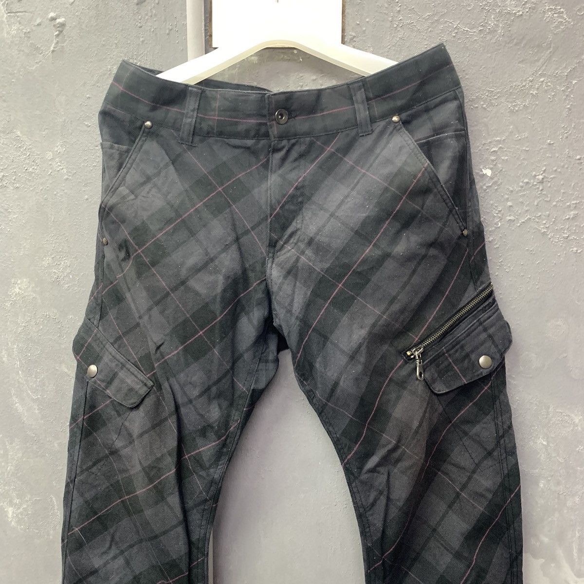 Japanese Brand Black Linex Checkered Cargo Pants Size US 33 - 4 Thumbnail