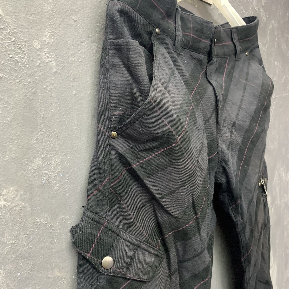 Japanese Brand Black Linex Checkered Cargo Pants Size US 33 - 7 Thumbnail