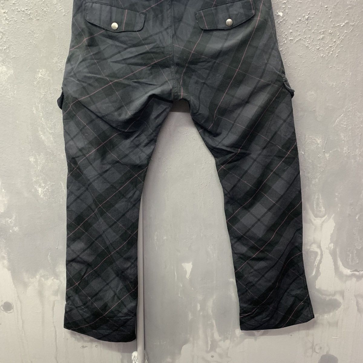 Japanese Brand Black Linex Checkered Cargo Pants Size US 33 - 10 Thumbnail