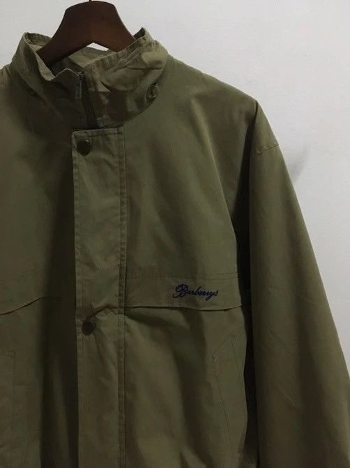 Burberry × Designer × Japanese Brand Vintage Burberrys Classic Weekenders Jacket Large Size Size US L / EU 52-54 / 3 - 3 Thumbnail