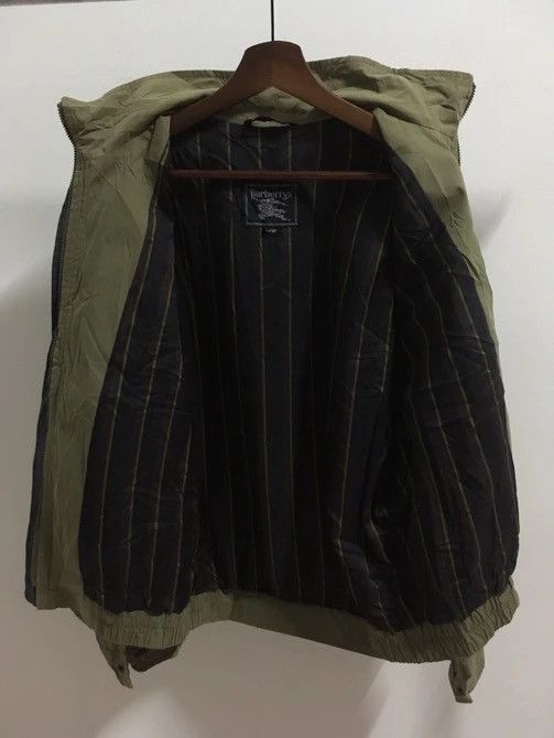 Burberry × Designer × Japanese Brand Vintage Burberrys Classic Weekenders Jacket Large Size Size US L / EU 52-54 / 3 - 5 Thumbnail