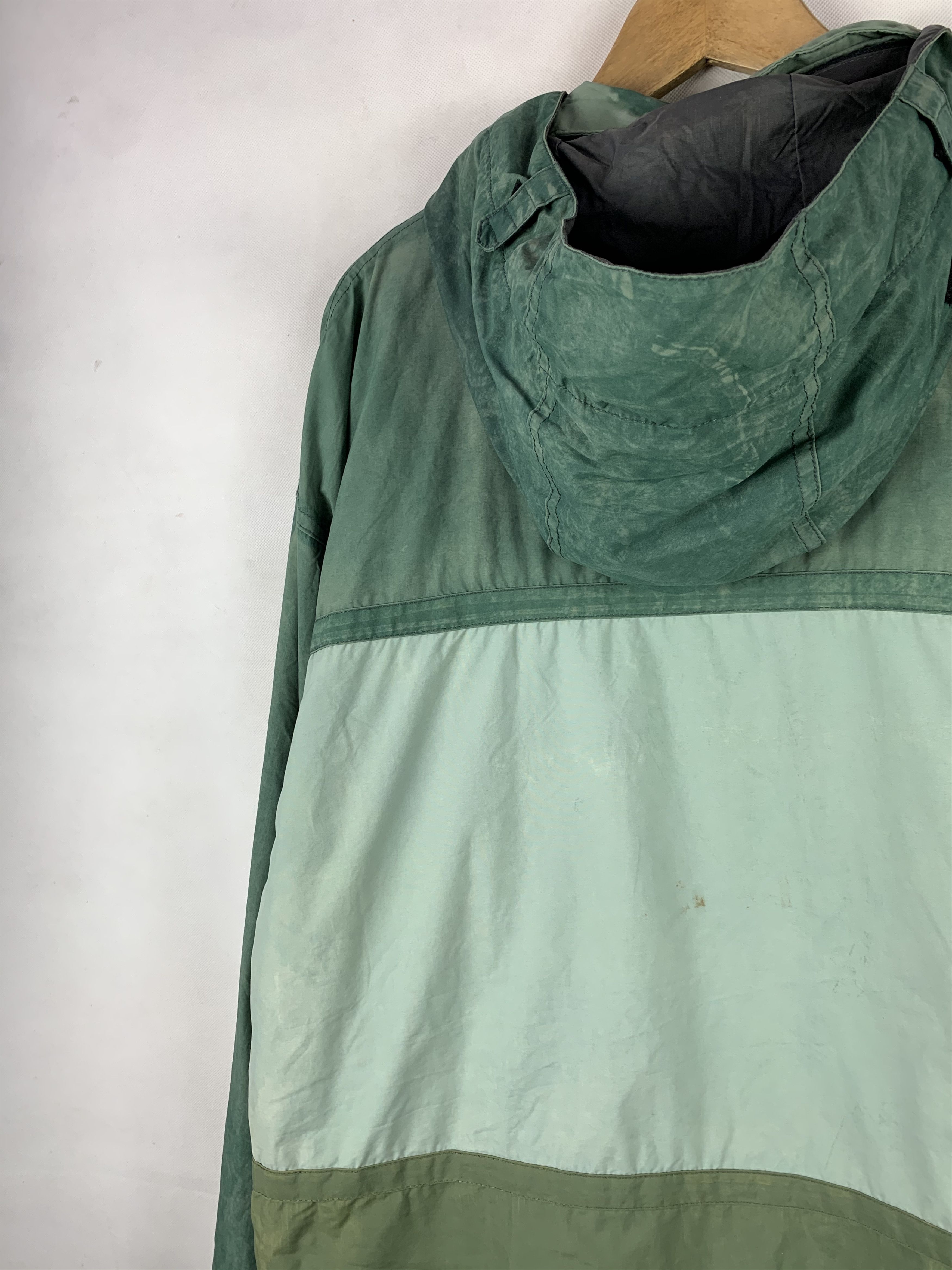 Vintage Offer! Vintage Planet Earth Outerwear Hoodie Jacket Size US L / EU 52-54 / 3 - 13 Thumbnail