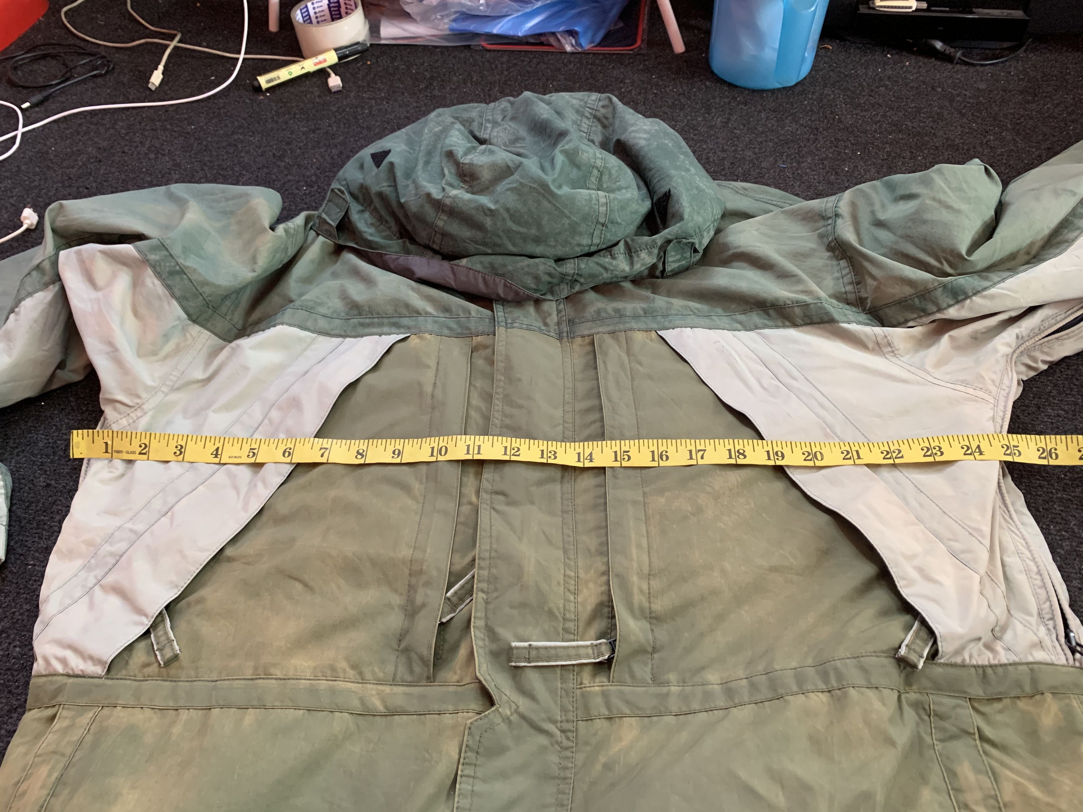 Vintage Offer! Vintage Planet Earth Outerwear Hoodie Jacket Size US L / EU 52-54 / 3 - 23 Thumbnail