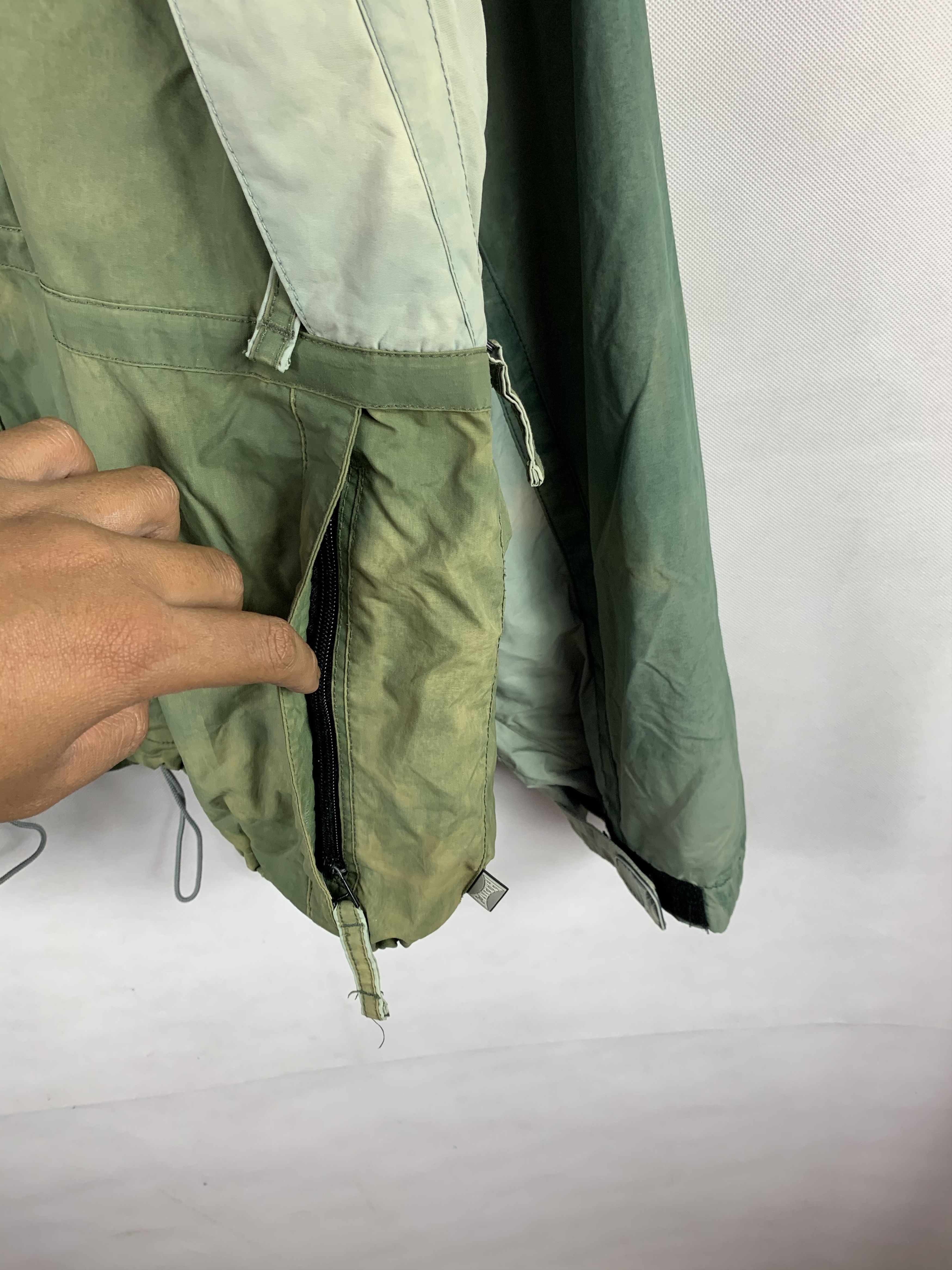 Vintage Offer! Vintage Planet Earth Outerwear Hoodie Jacket Size US L / EU 52-54 / 3 - 8 Thumbnail