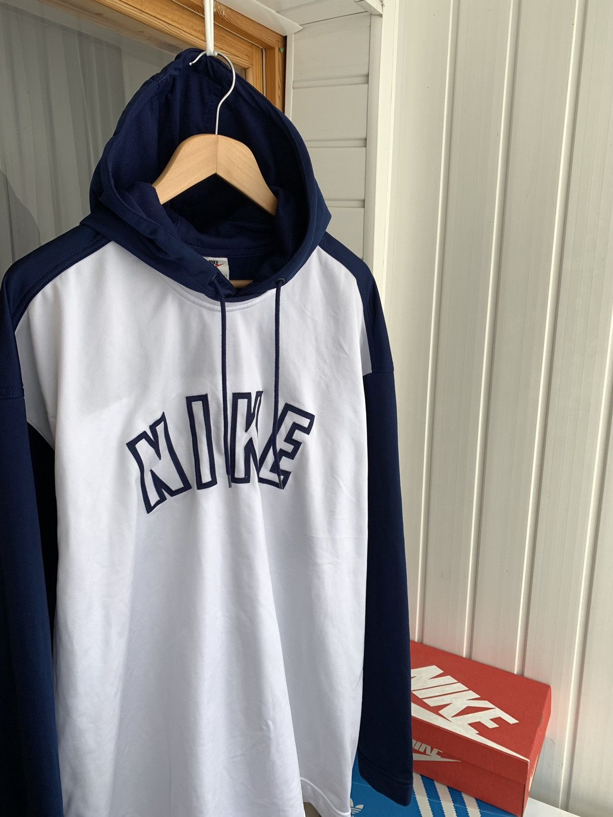Vintage Nike Vintage 90s Big Logo Hoodie Jacket Men’s Size XL Size US XL / EU 56 / 4 - 2 Thumbnail