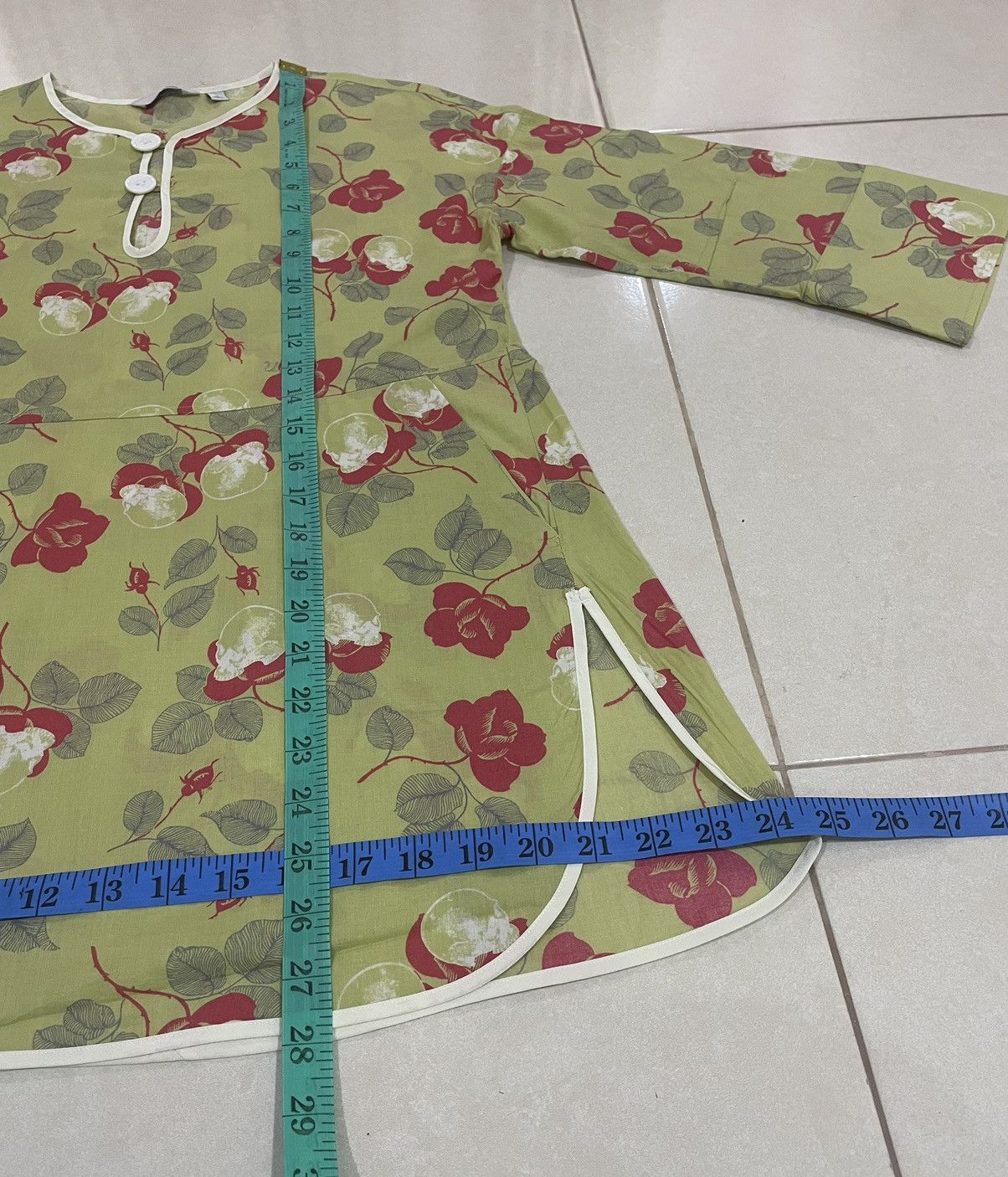 Undercover × Uniqlo Uniqlo Undercover Skull Roses Blouse Size S / US 4 / IT 40 - 15 Thumbnail