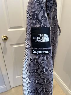 Supreme north cheap face snake