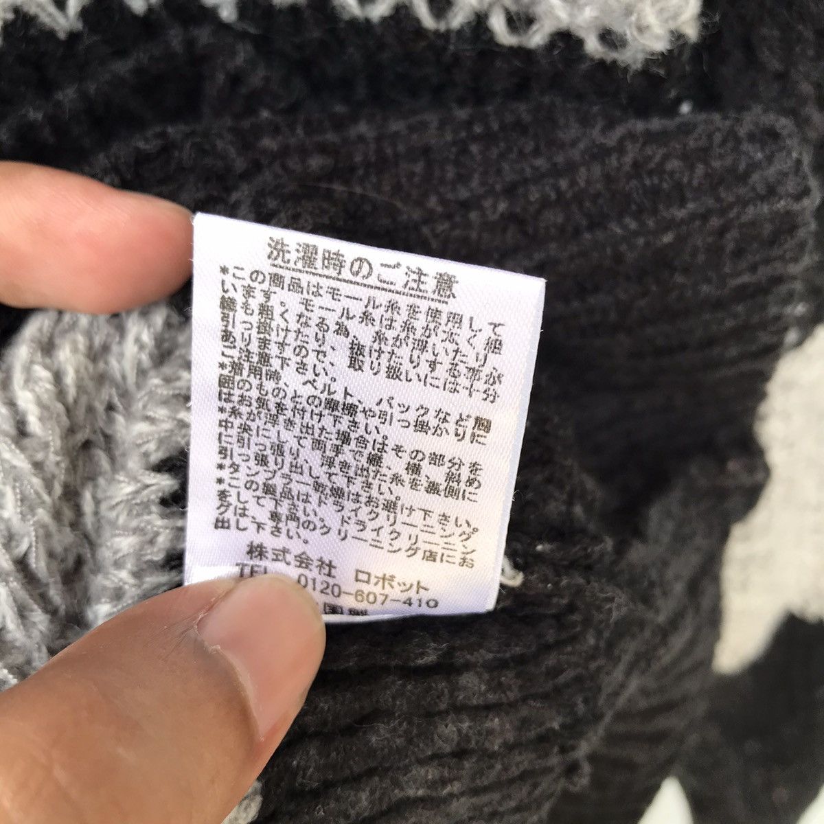 Aran Isles Knitwear Vintage ILLS Striped Embroidery Logo Knitwear Sweater Size US M / EU 48-50 / 2 - 10 Thumbnail