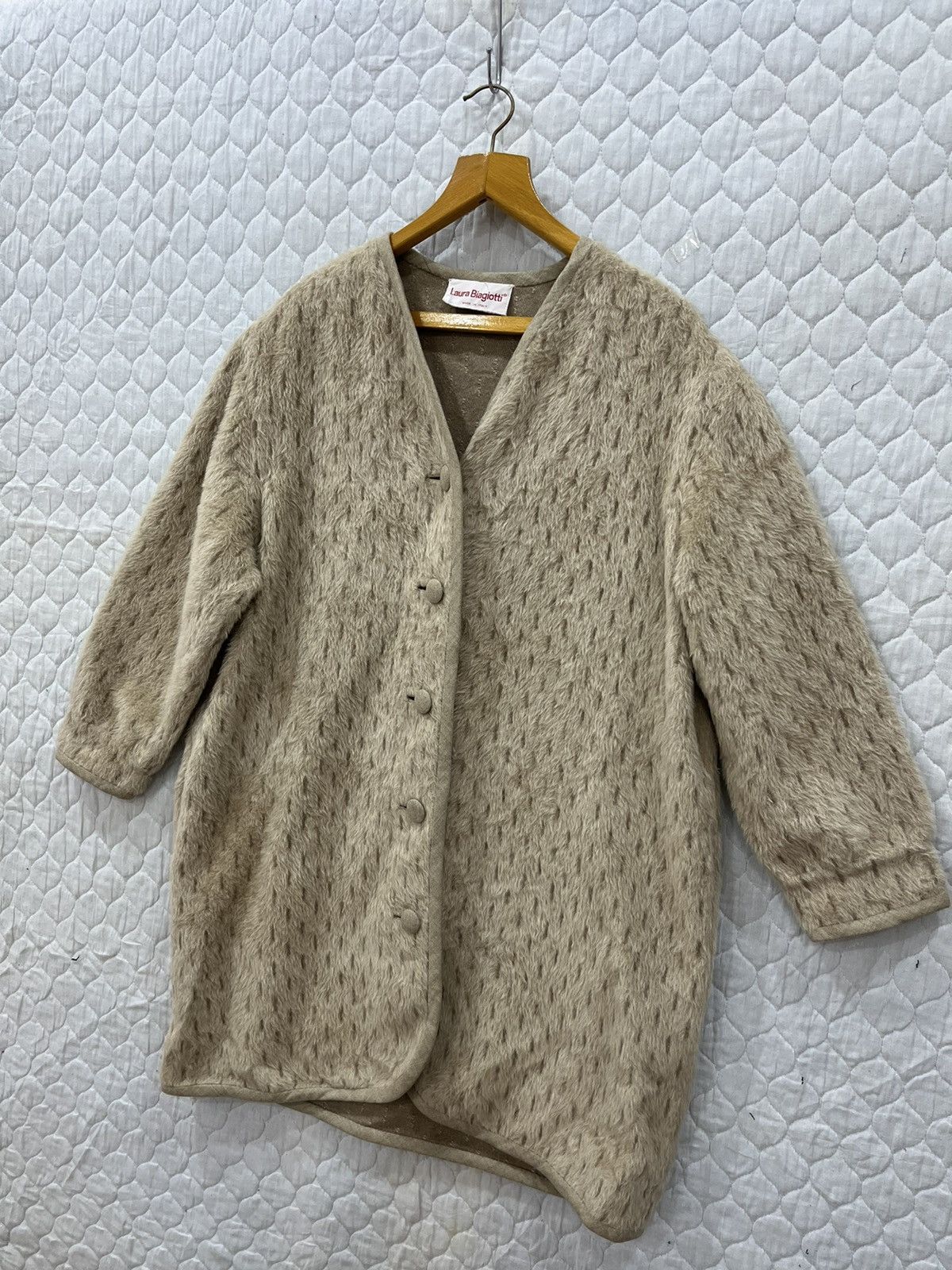 Designer × Laura Biagiotti (ii). LAURA BIAGIOTTI JACKET Size M / US 6-8 / IT 42-44 - 4 Thumbnail